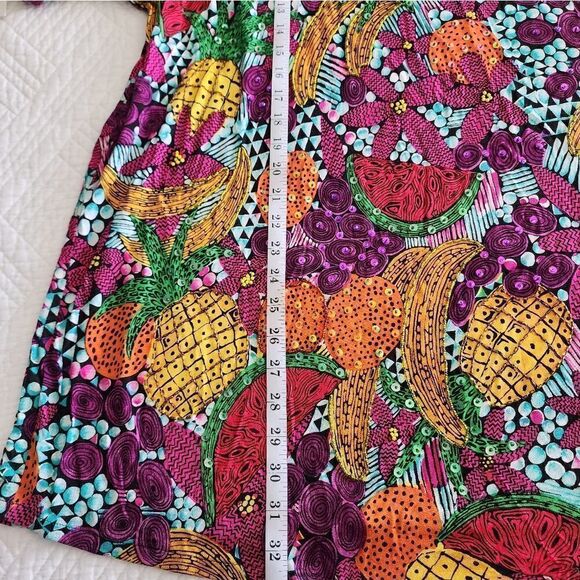 Ok-Sam ll embroidery fruitand flowers blouse - Picture 12 of 15